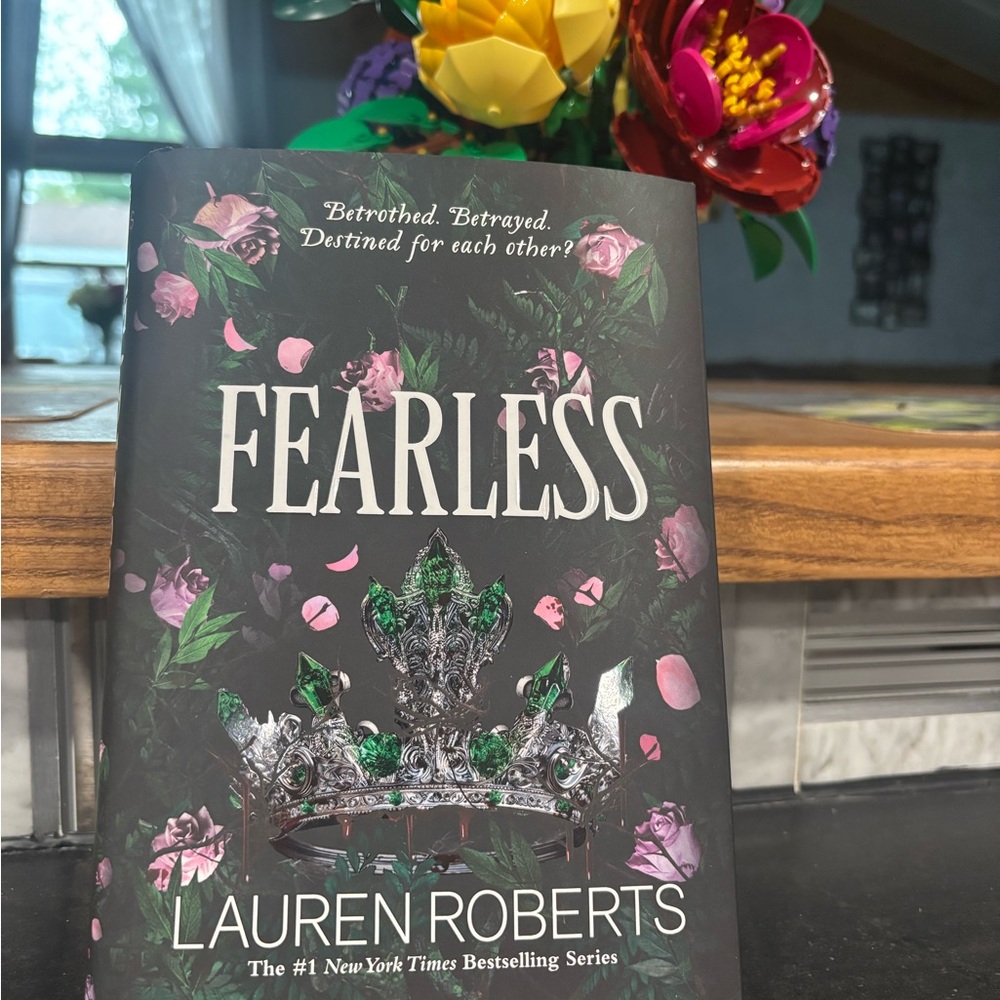 Fearless by Lauren Roberts Book